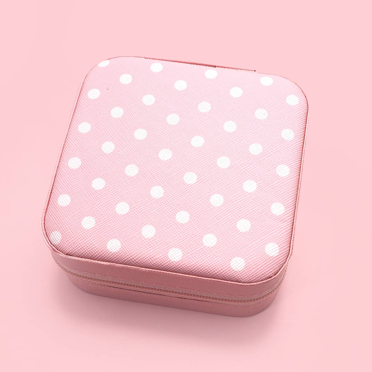 Boîte à bijoux rayée rose