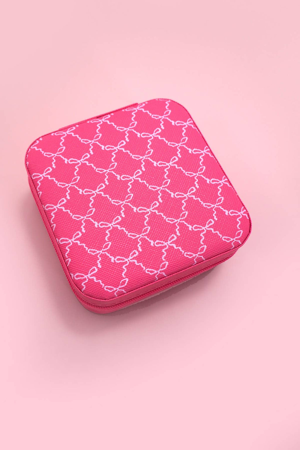 Boîte à bijoux rayée rose